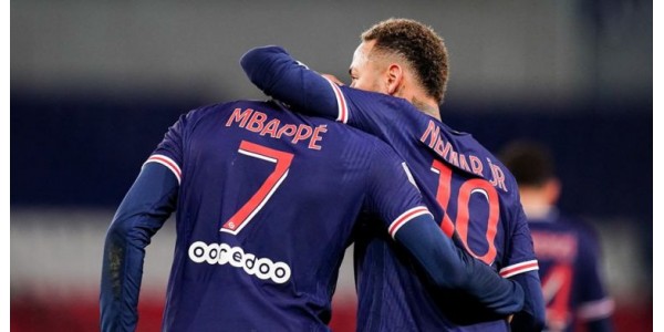 2020-21 Paris Saint-Germain ha fatto quello che non dovrebbe accadere